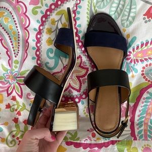 New in box Tory Burch sandals
